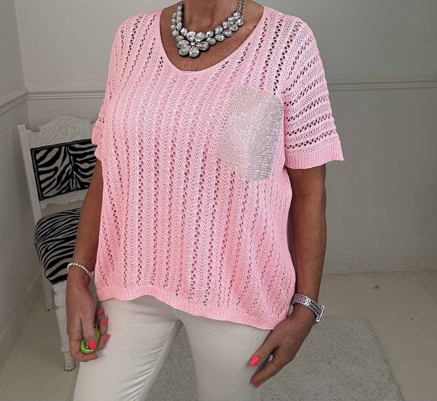 CLASSY PINK SPARKLE POCKET CROCHET TOP